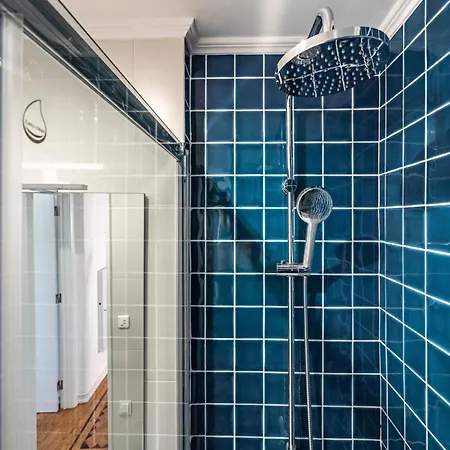 Akicity Alameda Breeze شقة